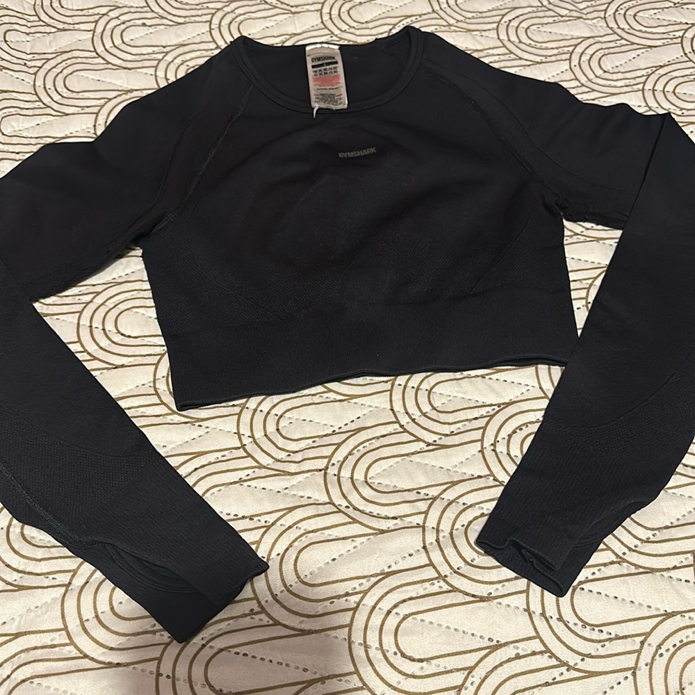Gymshark top